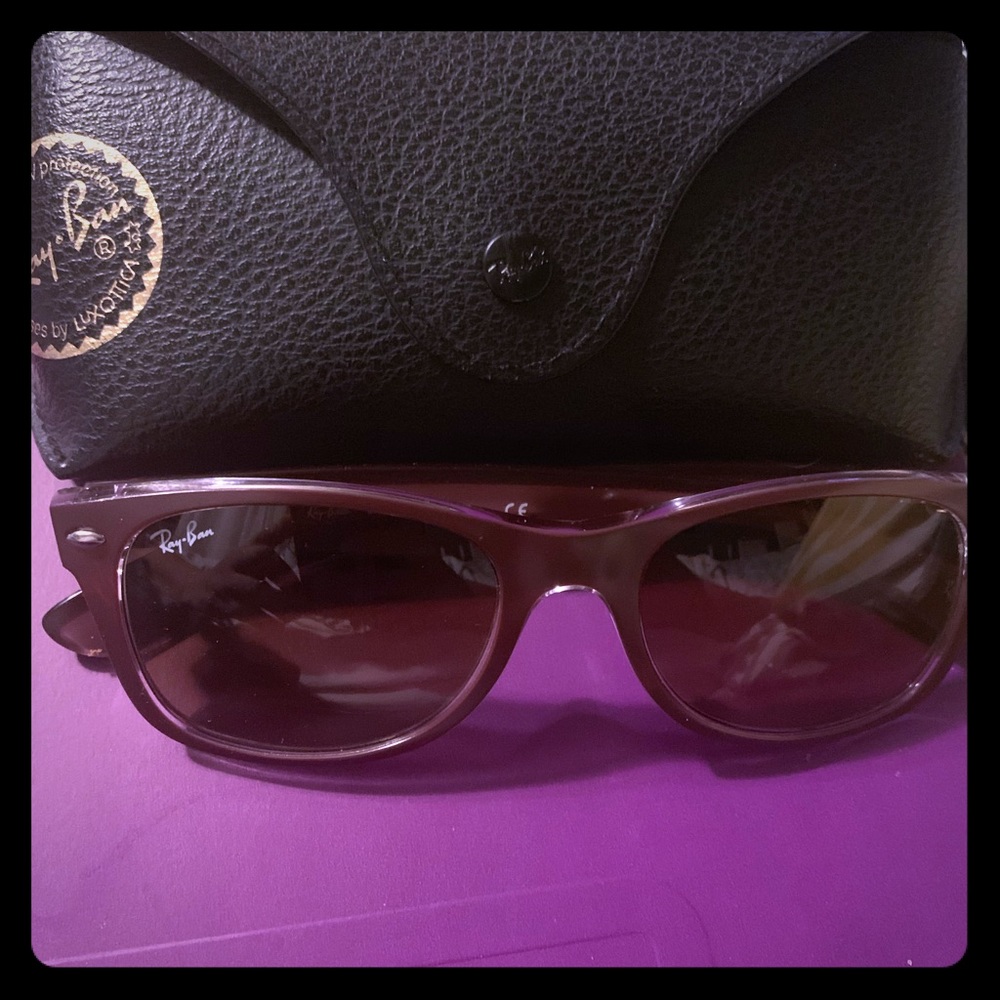 New wayfarer Authentic Rayban sunglasses